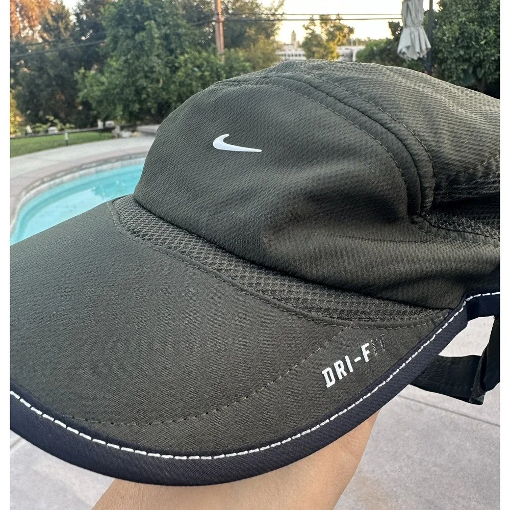 *Nike Daybreak* Dri-Fit Mesh 5-Panel Running Cycling Hat‎  Adjustable Tailwind